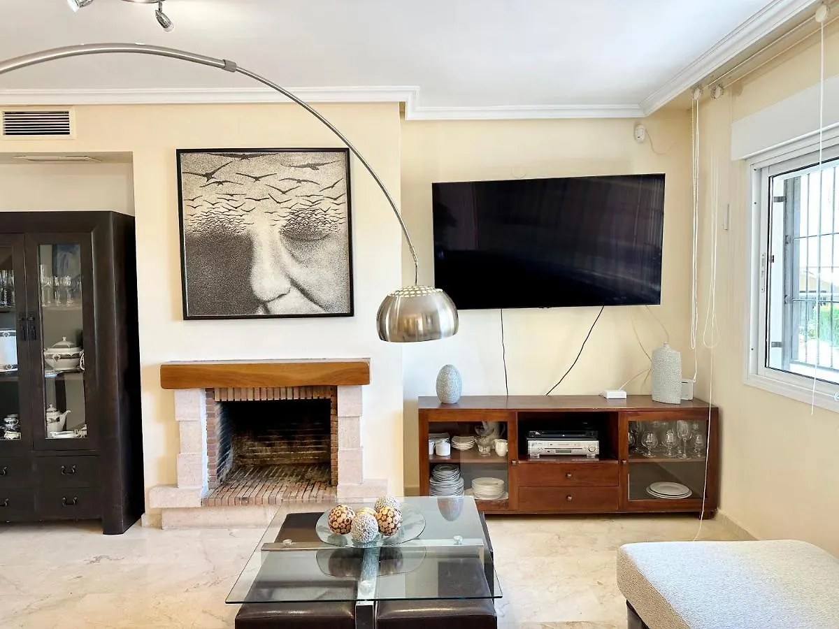 El Arenal Townhouse By The Beach With Swimming Pool - Eaw Homes Marbella 0*,  Španělsko